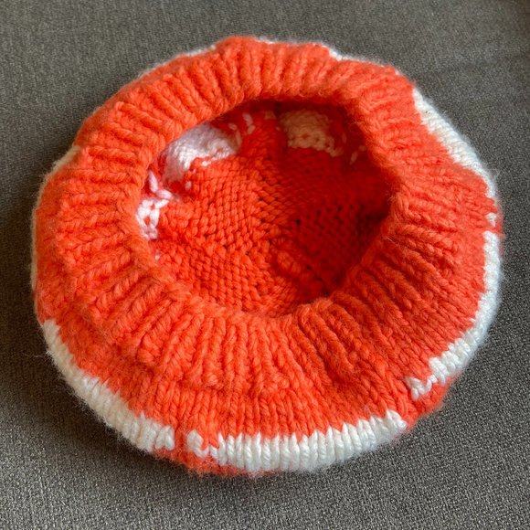 Vintage 1960/70s Handmade Long Sweater with Matching Beanie - Picture 10 of 10